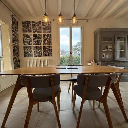 Stylish House Near Le Mans Circuit Λε Μανς