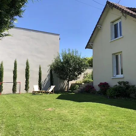 Stylish House Near Le Mans Circuit Tatil Evi